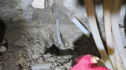 상가 외벽 빗물 누수 보수 기장군 누수탐지 상가 외벽 빗물 누수 보수