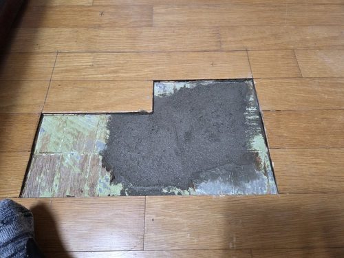 아파트 천장 누수 복구 일산서구 누수탐지 아파트 천장 누수 복구