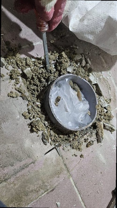 서울 중구 누수탐지 수도계량기와 배관 누수 점검 위치를 보여주는 현장 안내 이미지