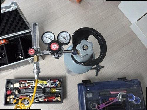 남동구 누수탐지 수도계량기 별침과 누수 점검을 확인하는 모습