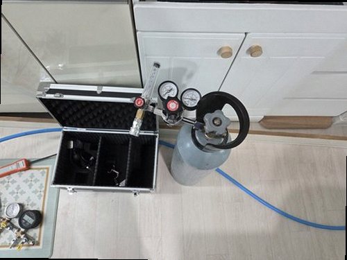 남동구 누수탐지 누수 점검을 위한 계량기 확인과 압력 검사 장비