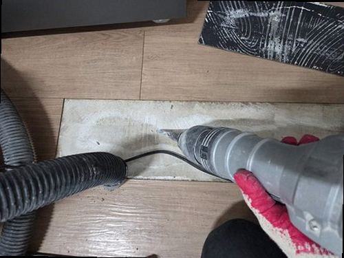 종로구 누수탐지 거실 벽면 물자국과 누수 점검 위치