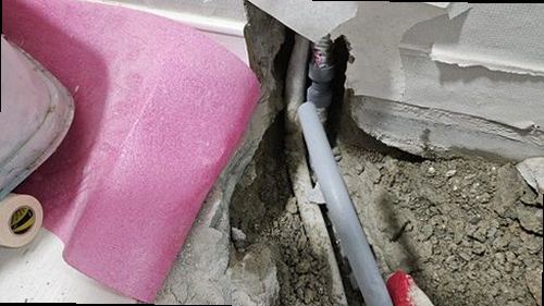 파주 누수탐지 주택 배관 구조와 누수 발생 위치를 설명하는 단면도