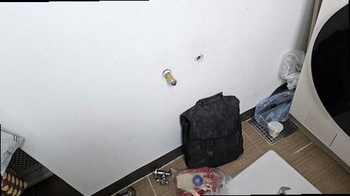 하남 누수탐지 안방 천장에 나타난 누수 흔적과 수분 측정 과정