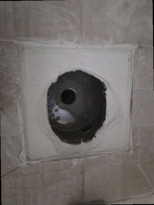 영등포구 누수탐지 욕실 천장 물자국과 벽면 습기를 확인하는 현장