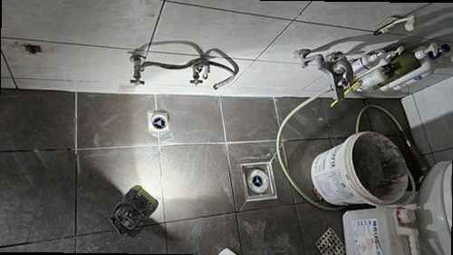 군포 누수탐지 배관 보수 후 압력 재검사와 벽체 복구 작업
