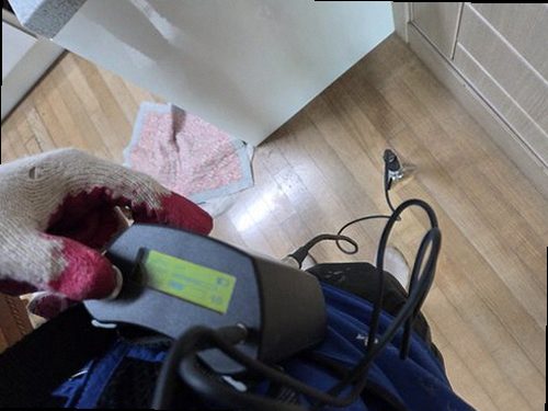 서대문구 누수탐지 욕실 천장 누수 흔적과 현장 점검 모습