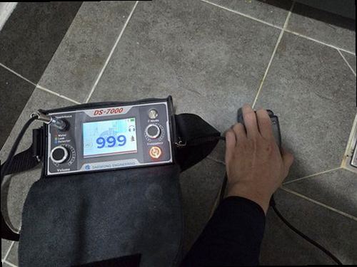 평택 누수탐지 독곡동 누수탐지 거실물샘흔적 놓치기 쉬운 물샘의 신호